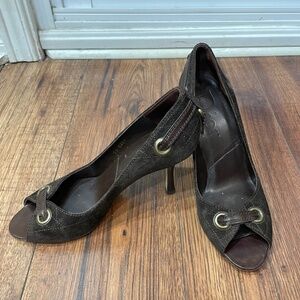 Christian Dior brown suede quilted peep toe heels size 37
